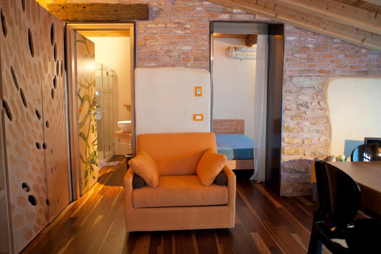 Dimora Le Nove Fate Hotell Bergamo Rum bild