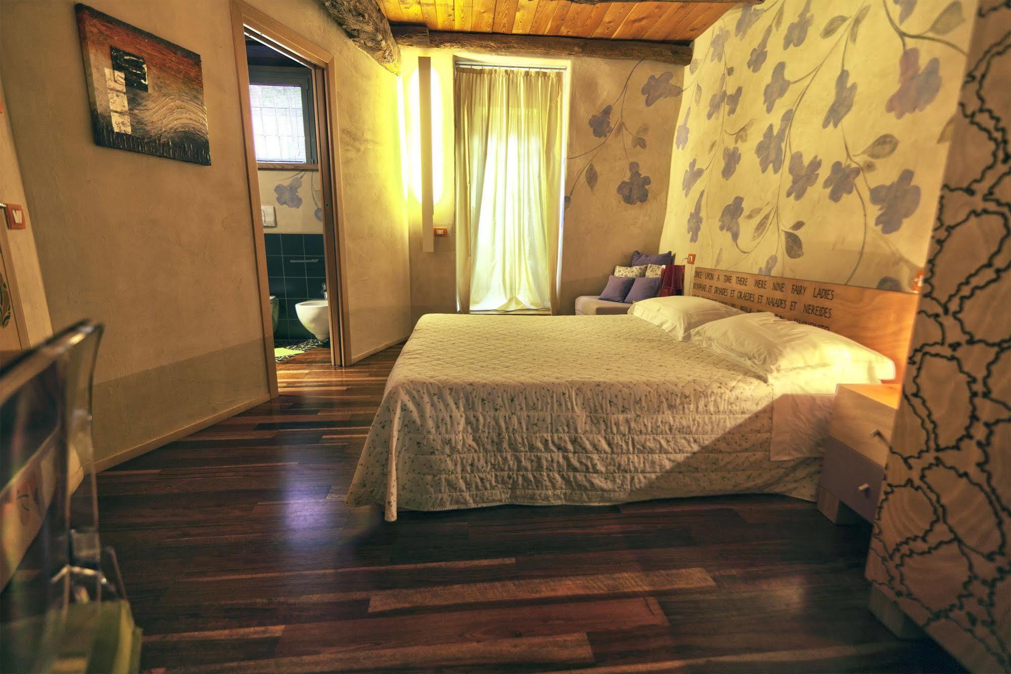 Dimora Le Nove Fate Hotell Bergamo Exteriör bild